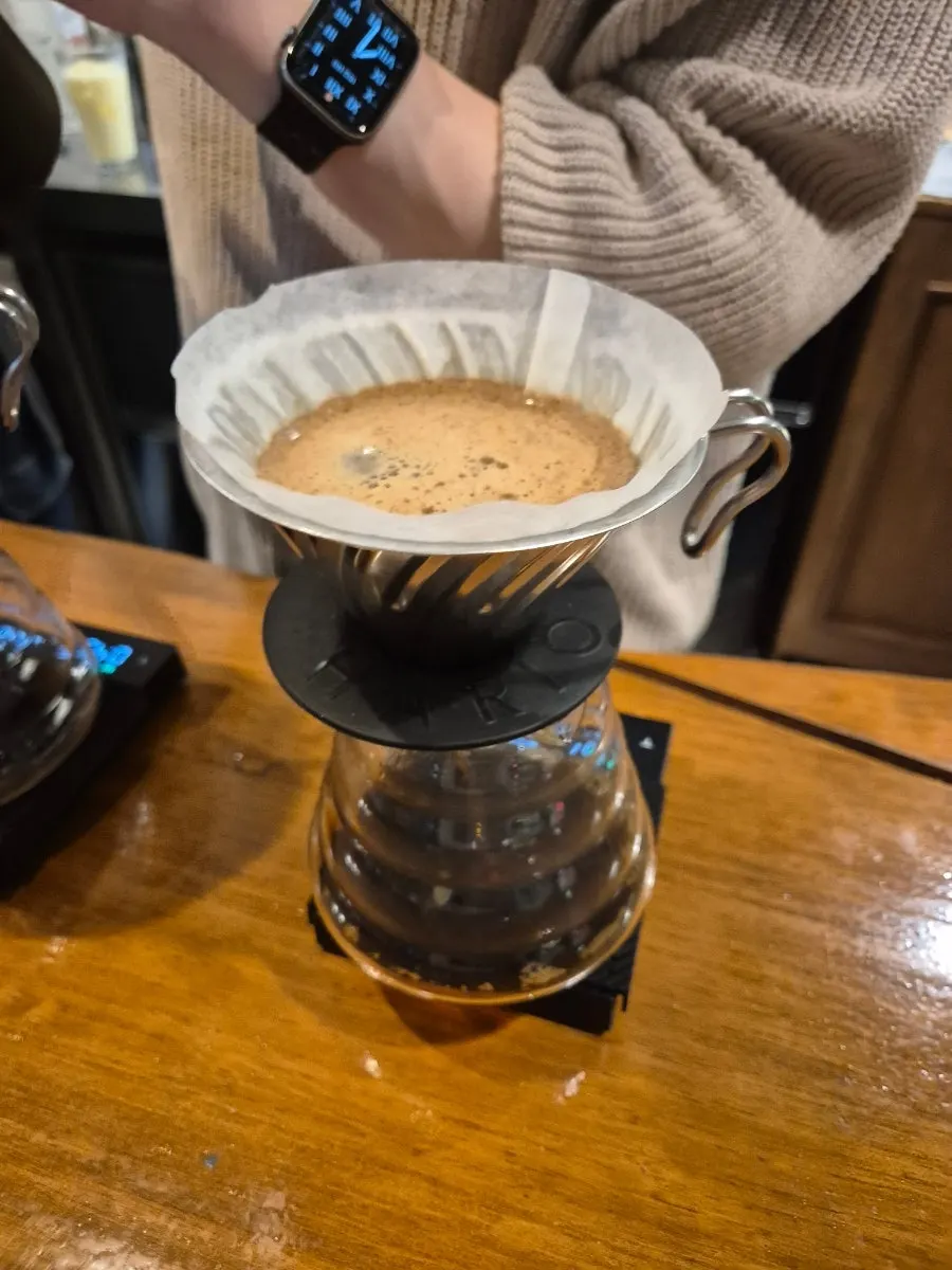 Drip scene of the Colombian bean said to have grape aroma