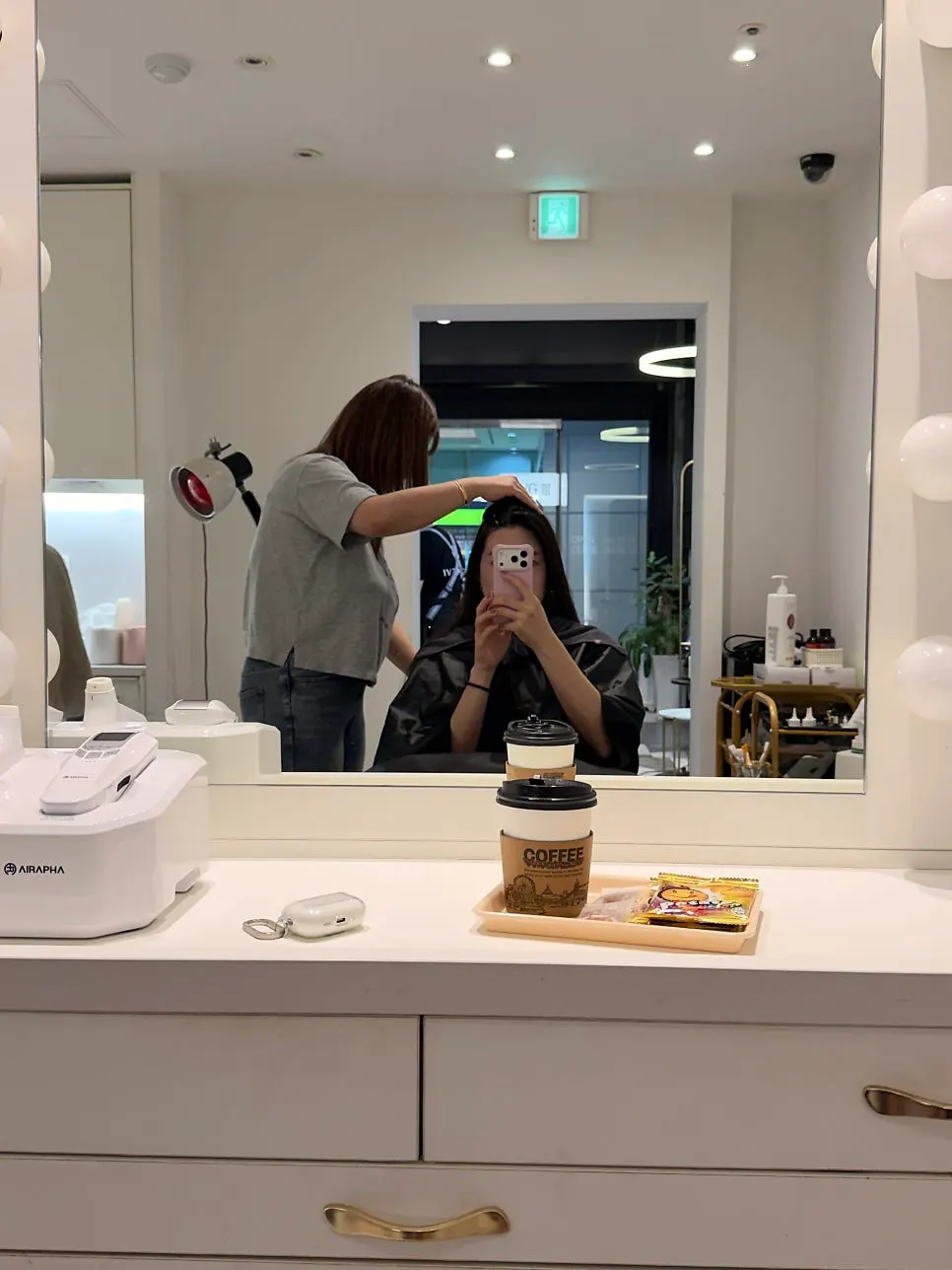 마사지 중 제공된 간식