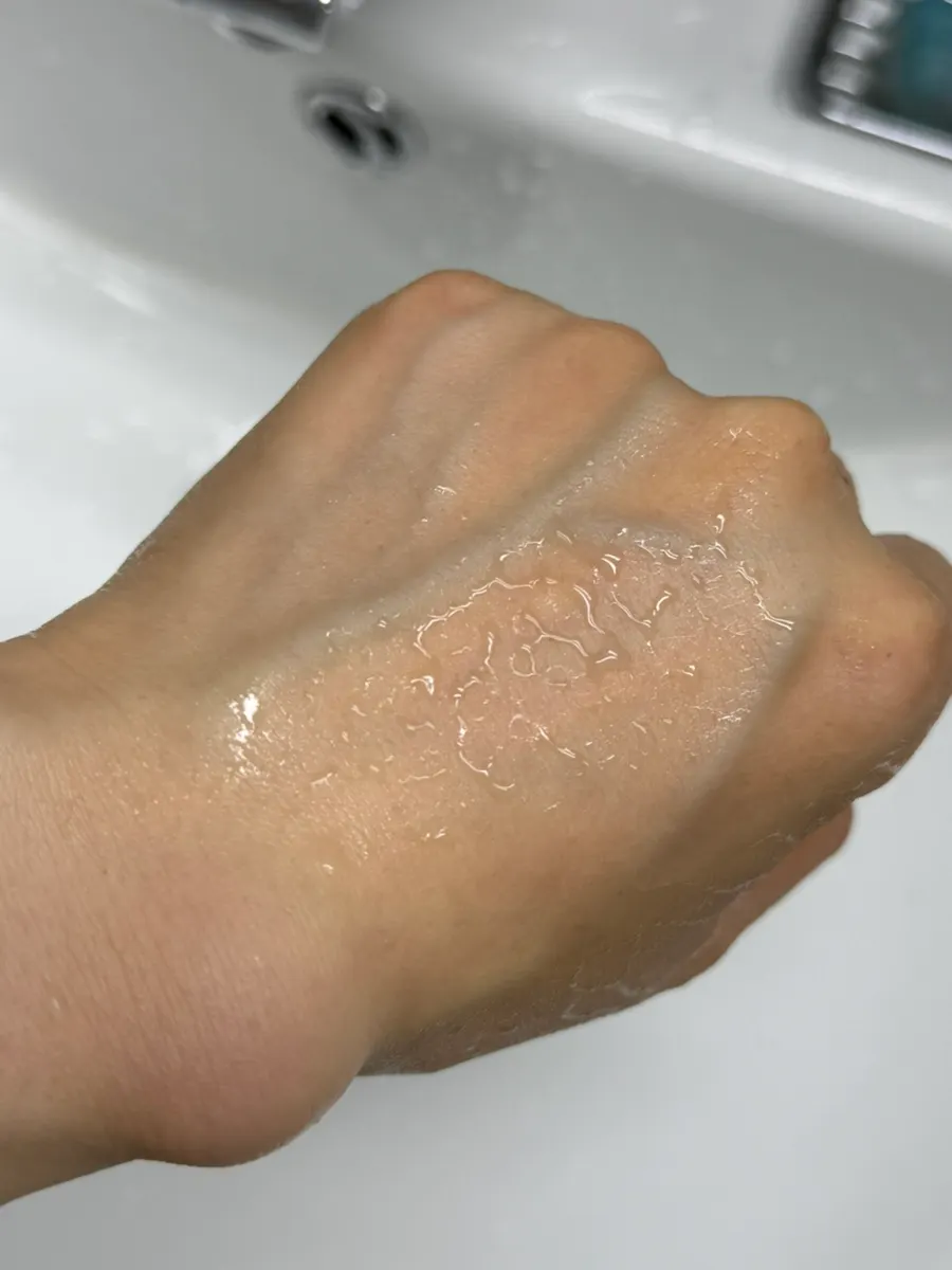 Ceramine clay pack for at-home skin care