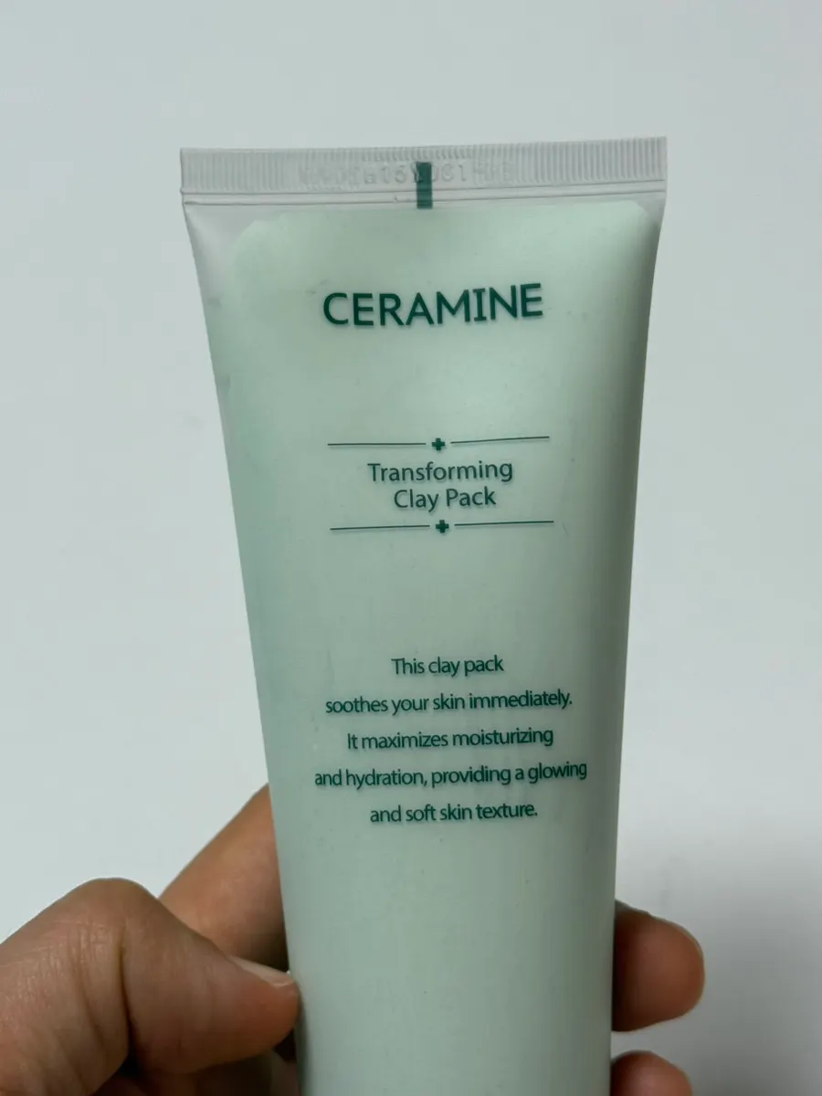Clay pack texture with a color-changing feature