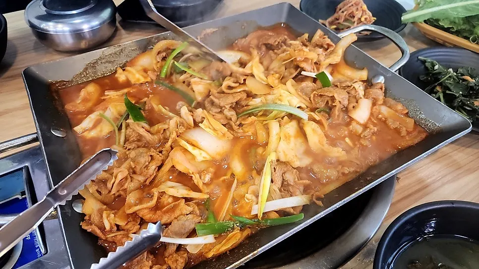 불향 입힌 제육볶음 클로즈업