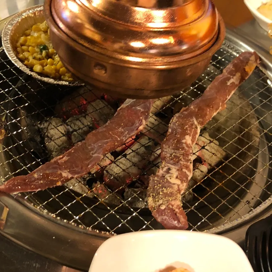 Galmaegisal on the grill