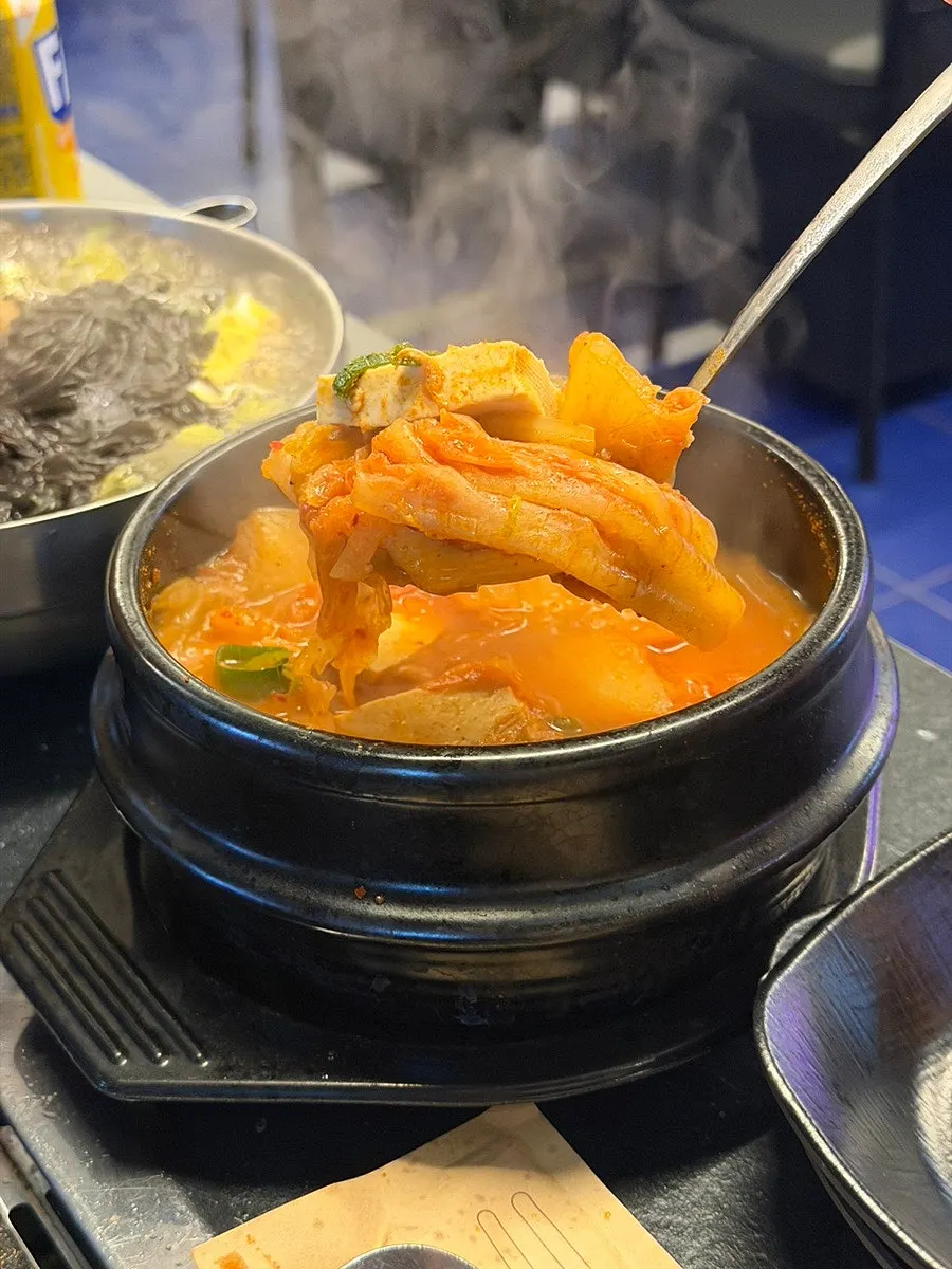 함께 주문한 김치찌개