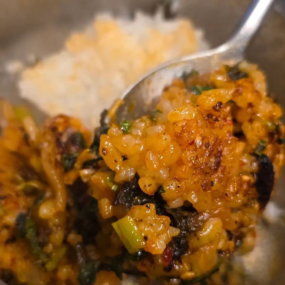 チャムテジッカンのサムギョプサル締めの食卓