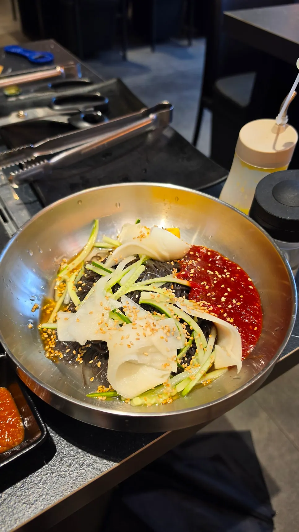 Jirisan kudzu bibim naengmyeon eaten after the meal