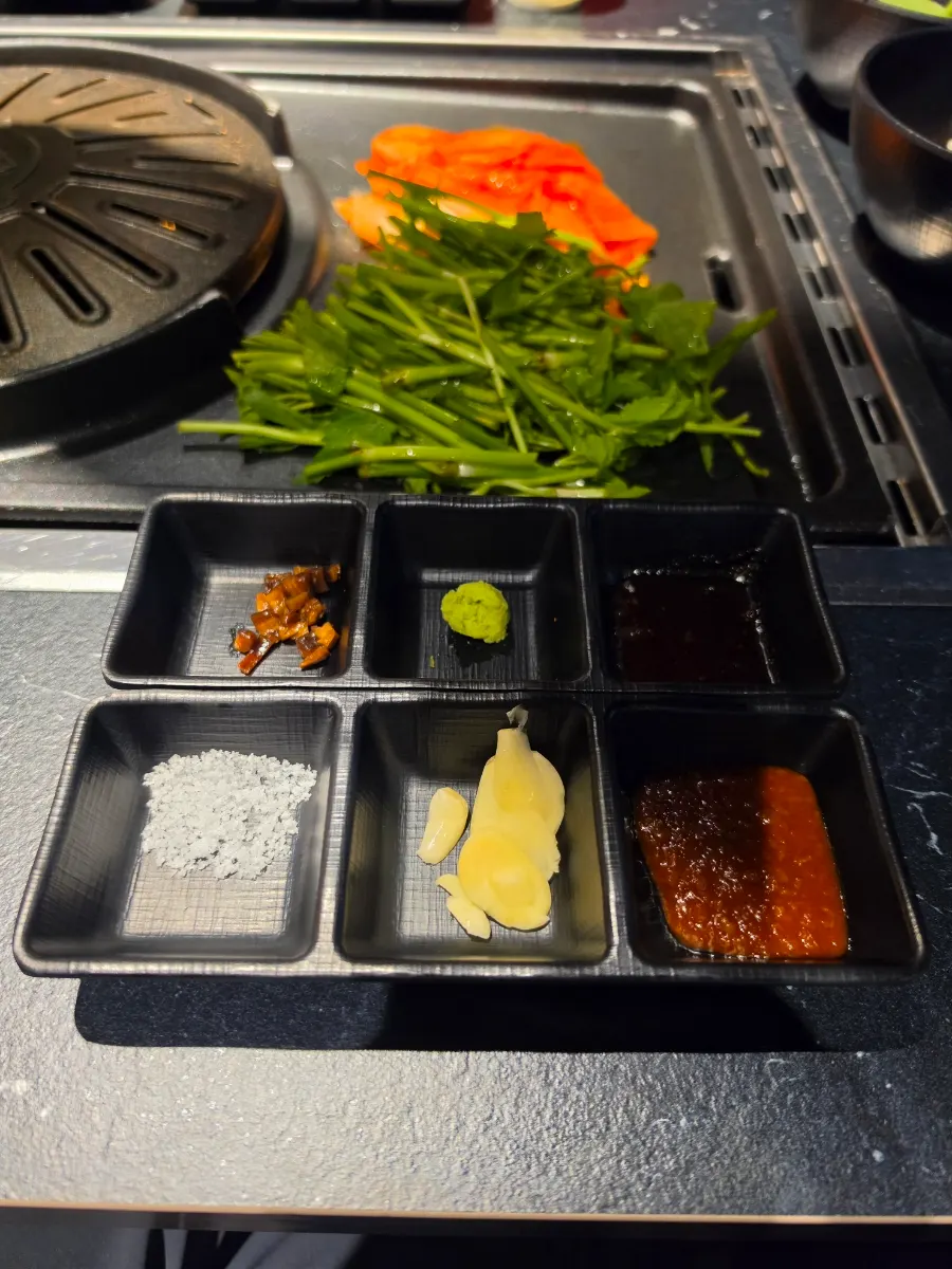 Menu of extra side dishes available to order