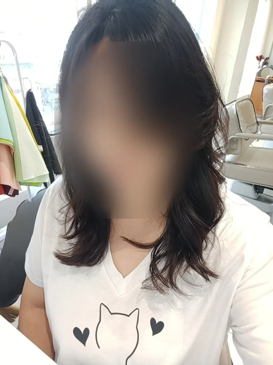 얼굴 주변 볼륨이 살아난 웨이브