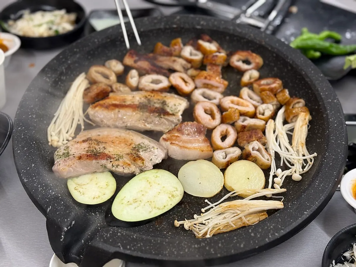 참막 이수역점 막창과 삼겹살 상차림
