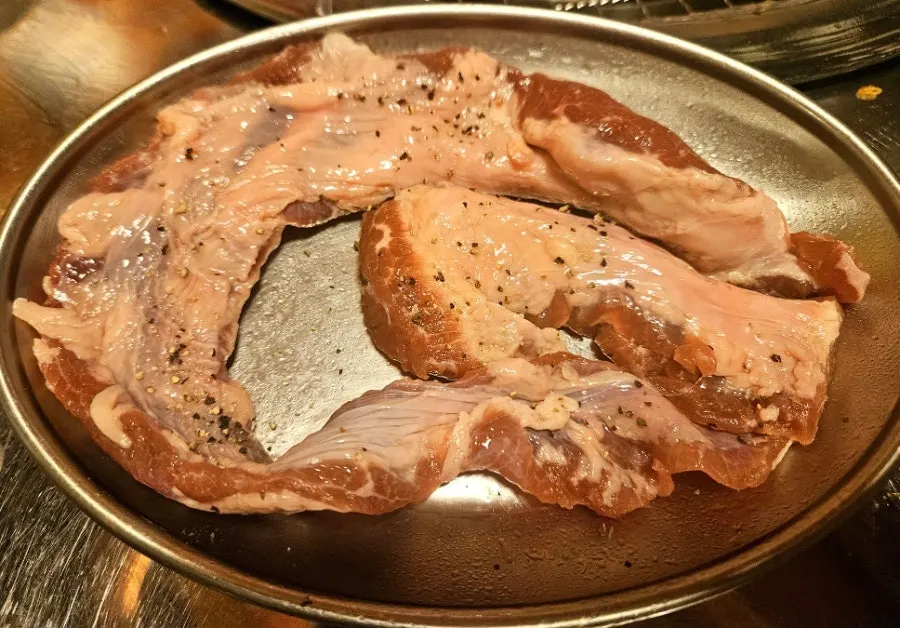 Sweet and spicy pork ribs