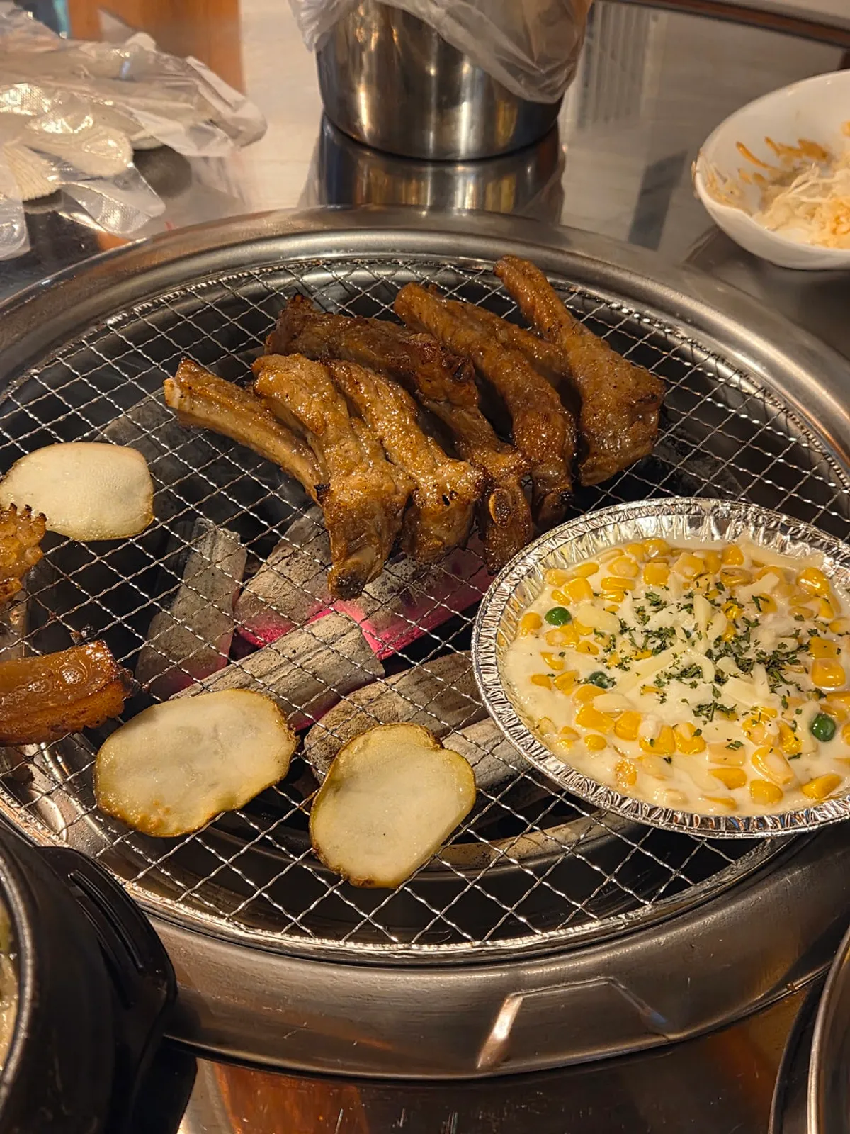 참뽀뽀쪽갈비 합정점 쪽갈비 상차림 대표 사진