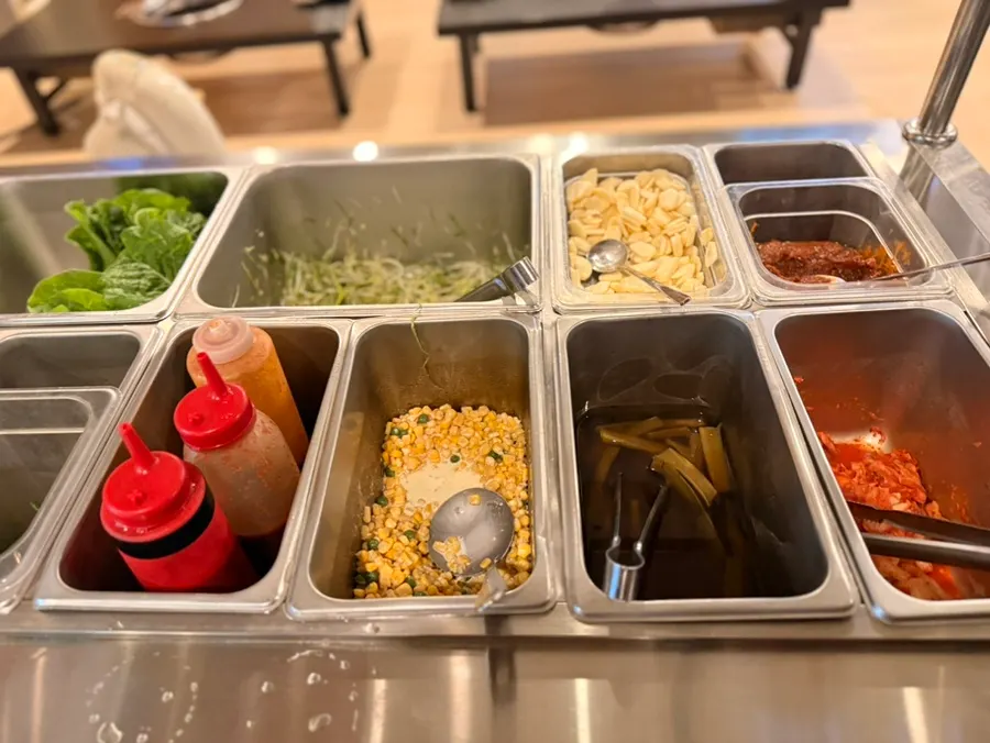 Self-serve banchan bar at Chamsutjip