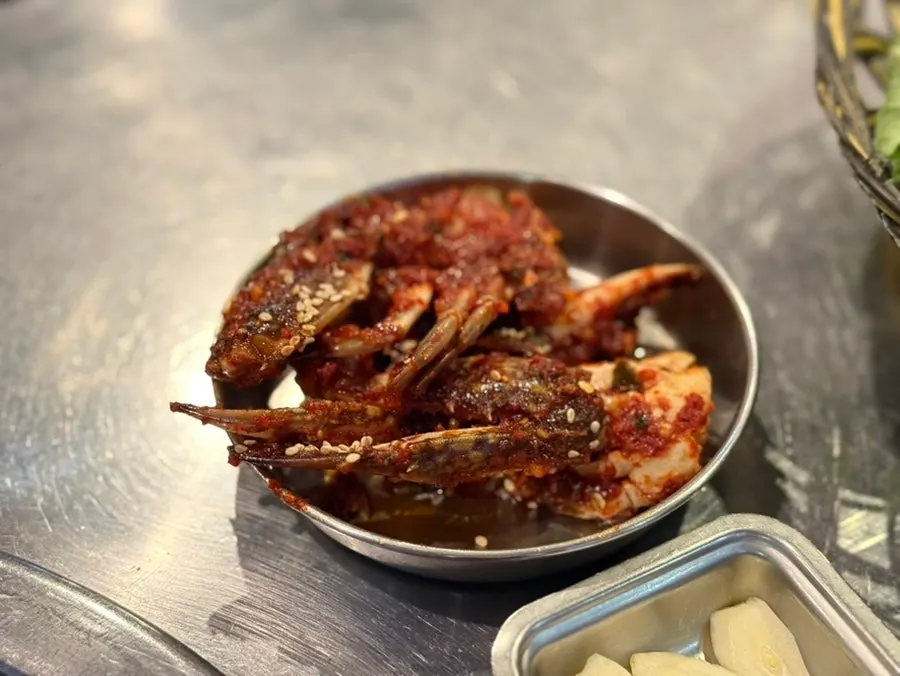 Seasoned crab served as banchan
