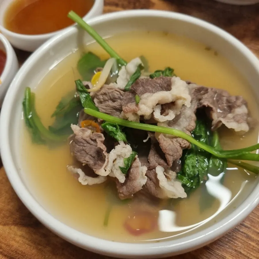 Brisket and minari cooking shabu-shabu style