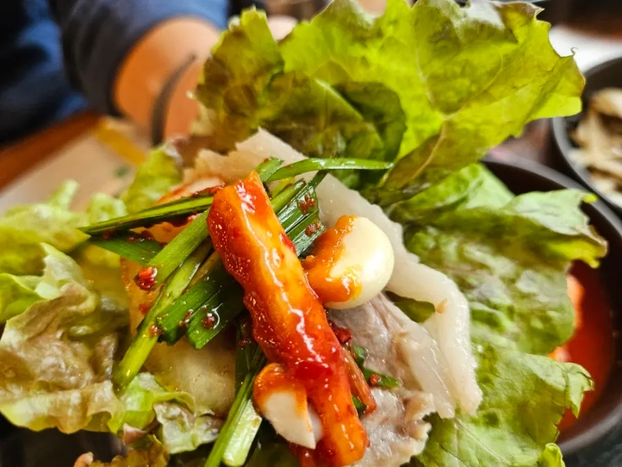 Side dishes served with gukbap