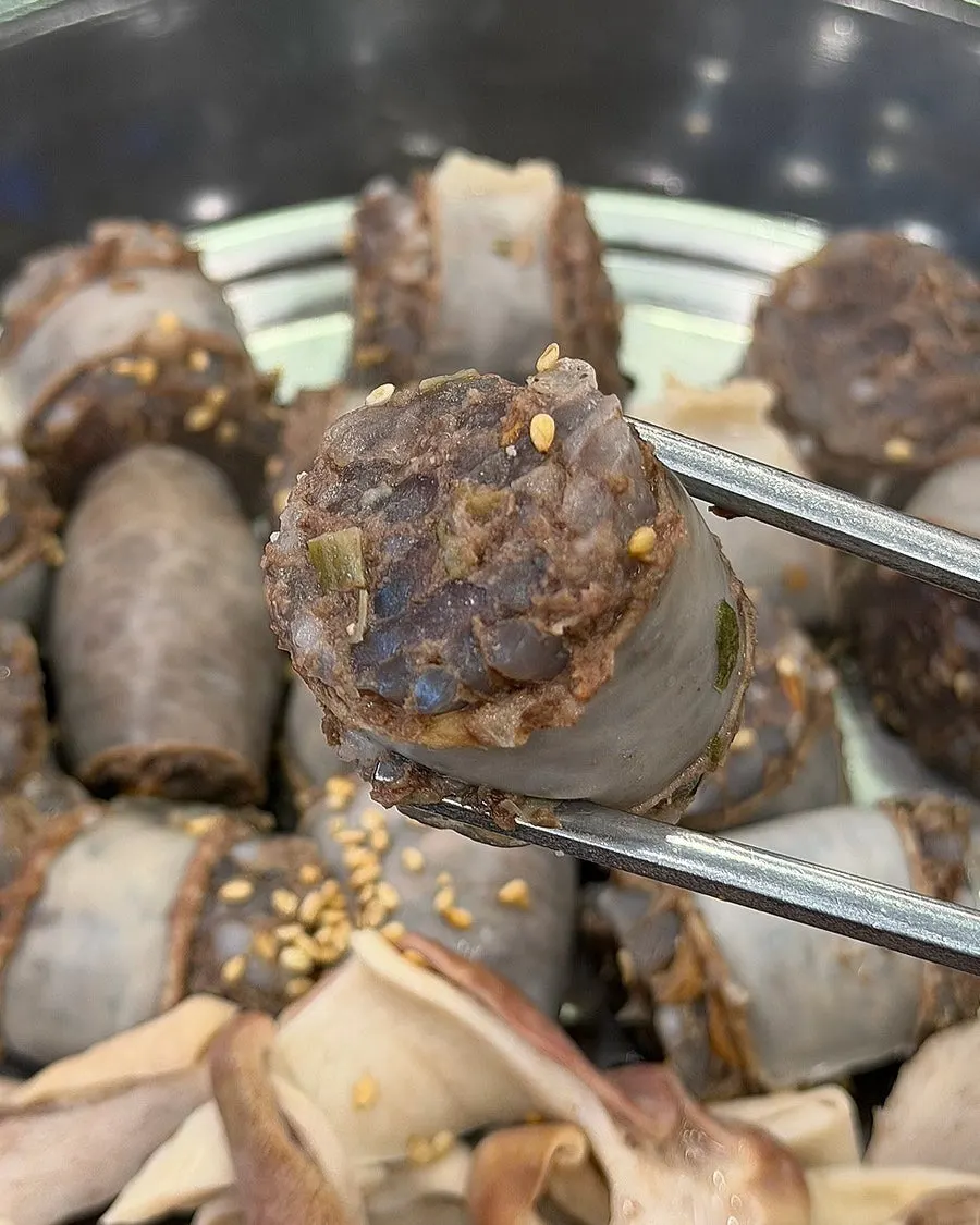 속이 꽉 찬 오동통한 순대