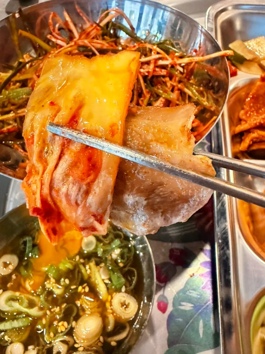 특별 제조 소스에 찍은 냉삼