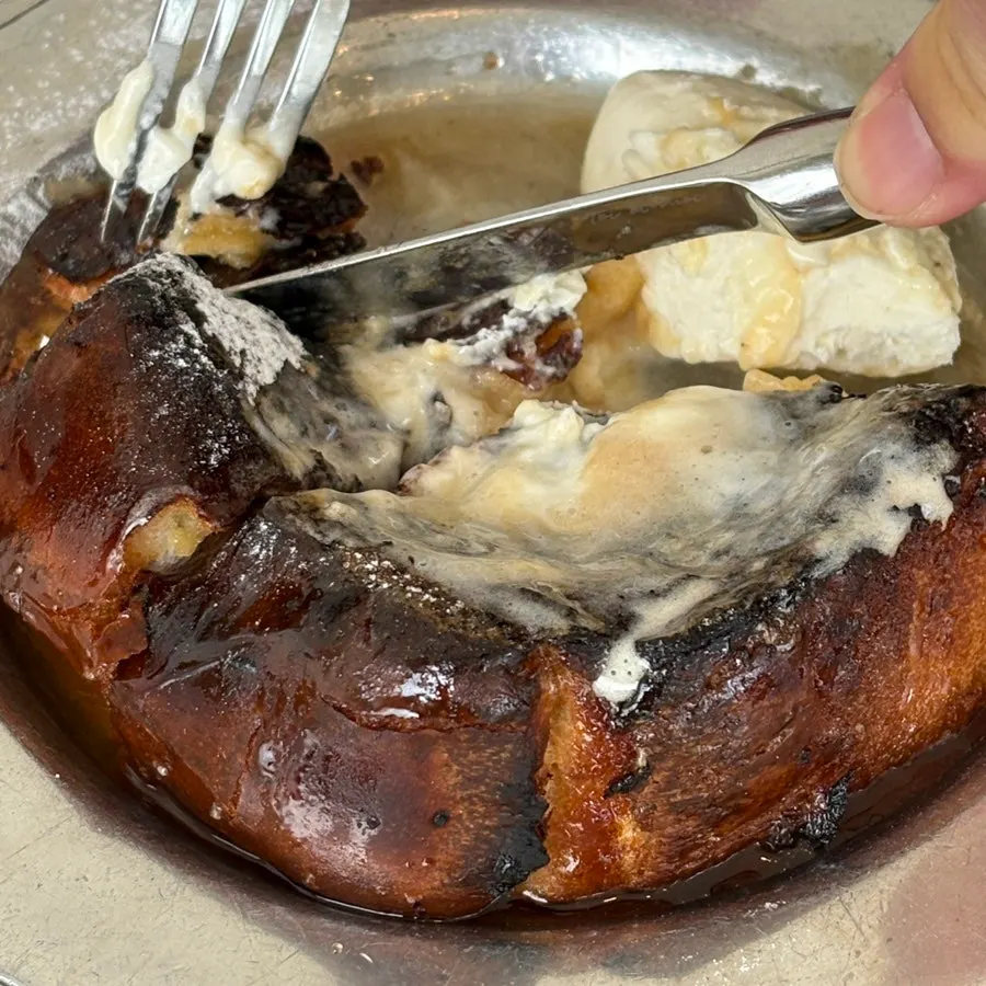 Toast served with vanilla bean cream