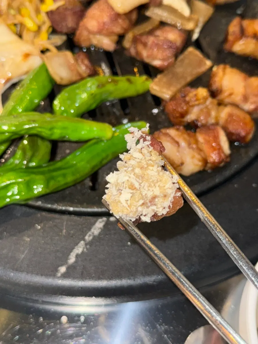 마무리로 주문한 김치치즈볶음밥