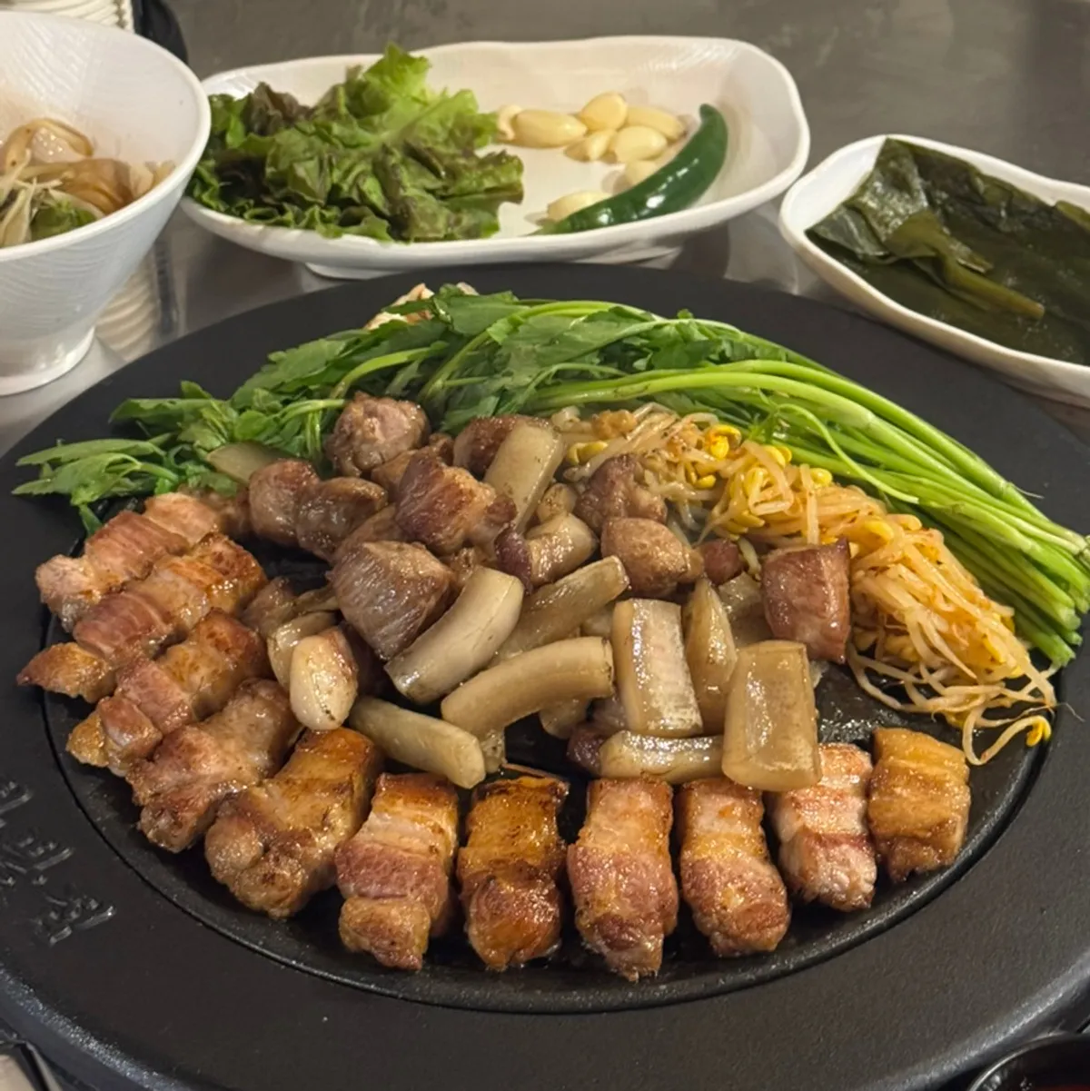 미나리한판 고기 구성