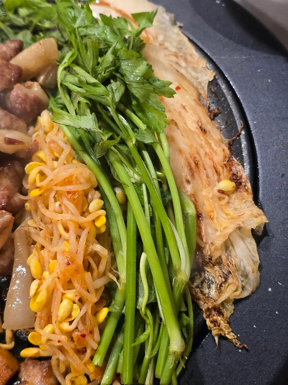 Fully grilled minari platter spread
