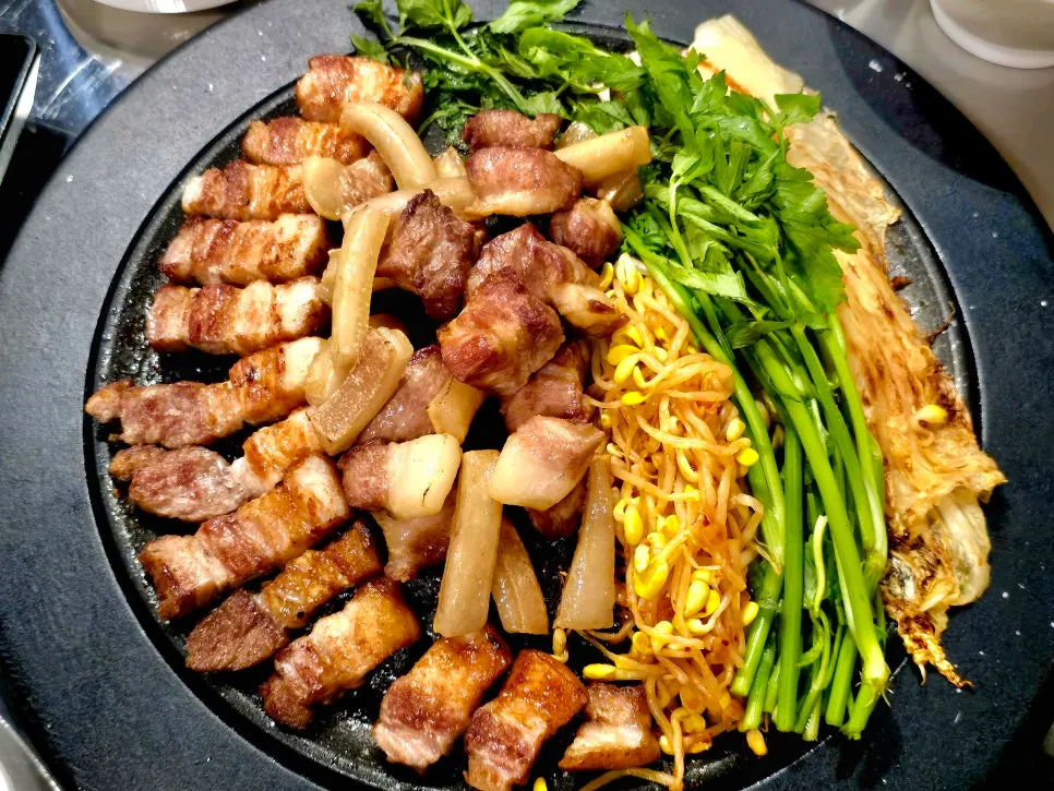 Pork belly and pork neck platter