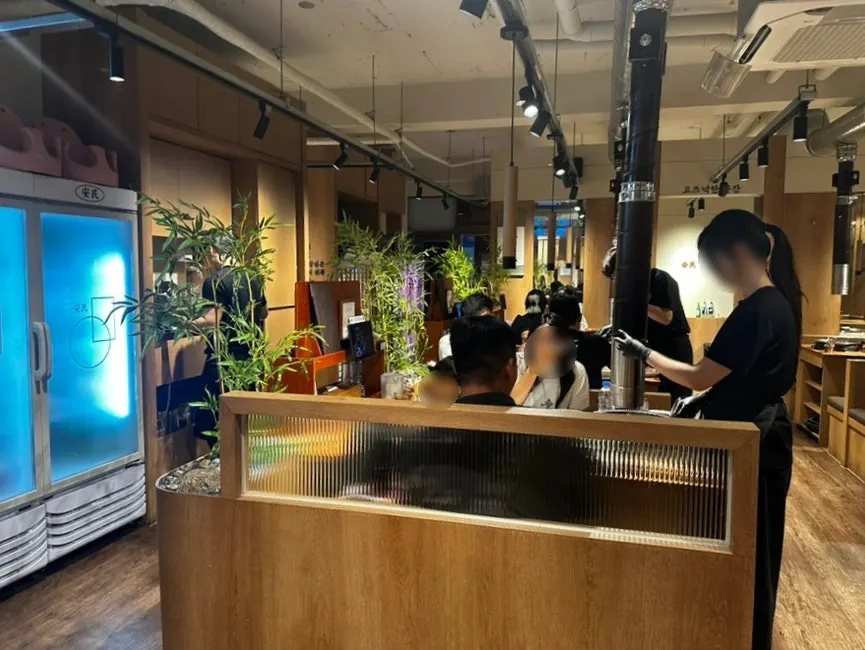 안민 중동 매장 외관