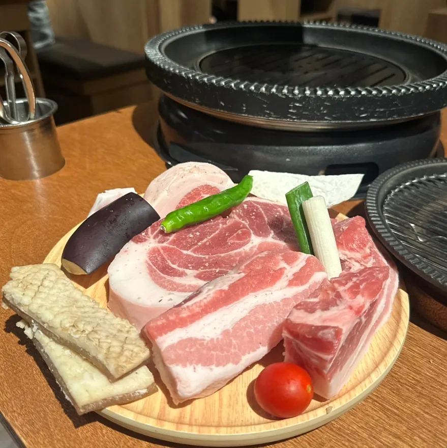 통돼지 한마리세트 고기 구성