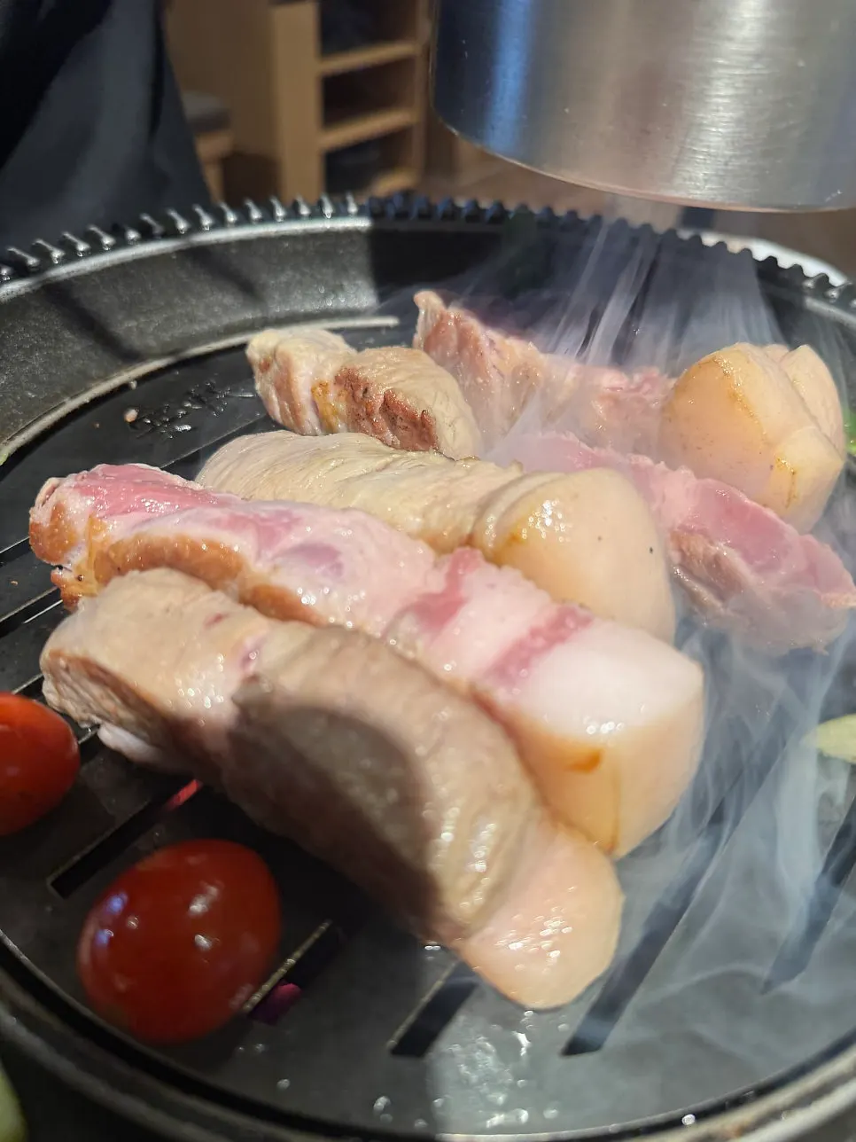 한입 크기로 잘린 통목살