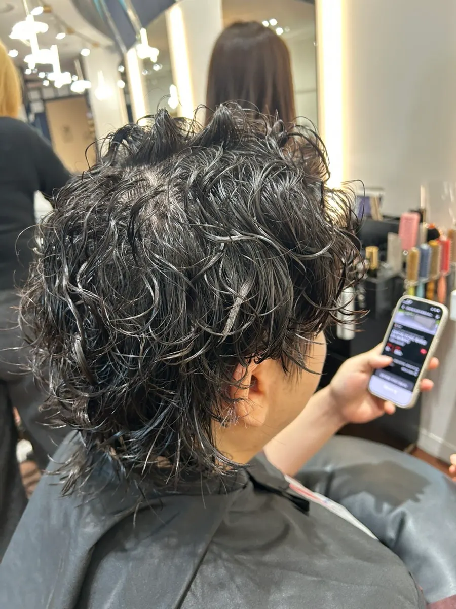 Aroma oil massage and scalp care