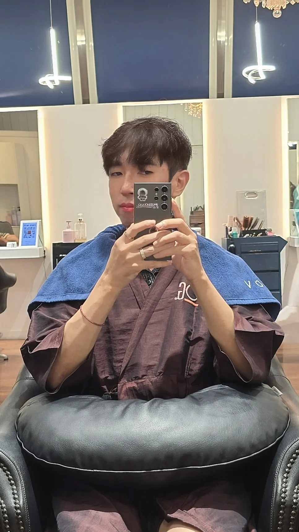 Men's hair before an iron perm