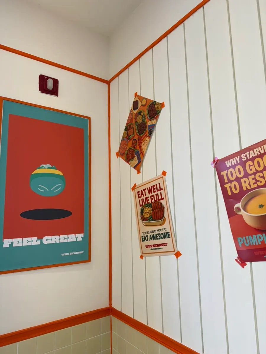 Counter with continuous takeout orders