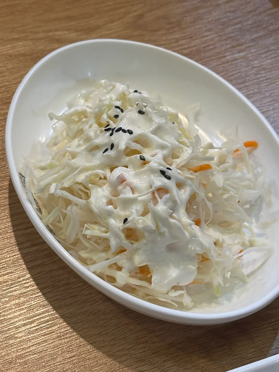 족발집 기본찬 접시