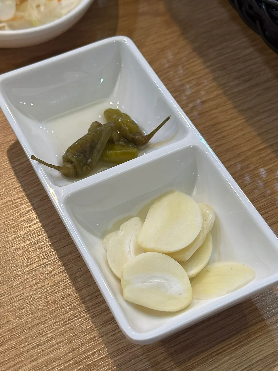 쌈 채소와 곁들임 반찬