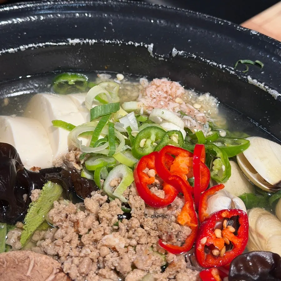 Clear sundubu hot pot with the set meal