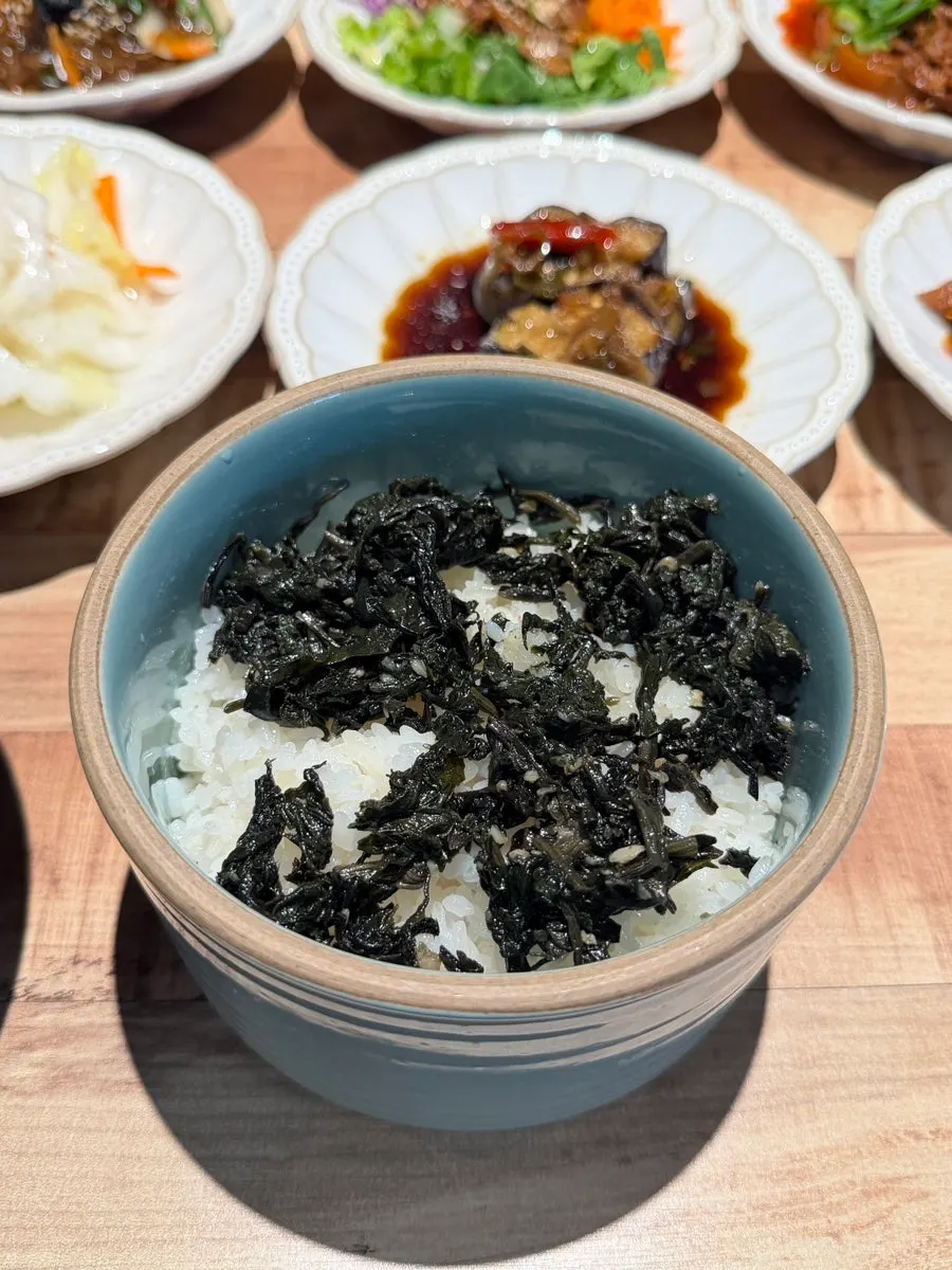 Sundubu hot pot with mushrooms and minced beef