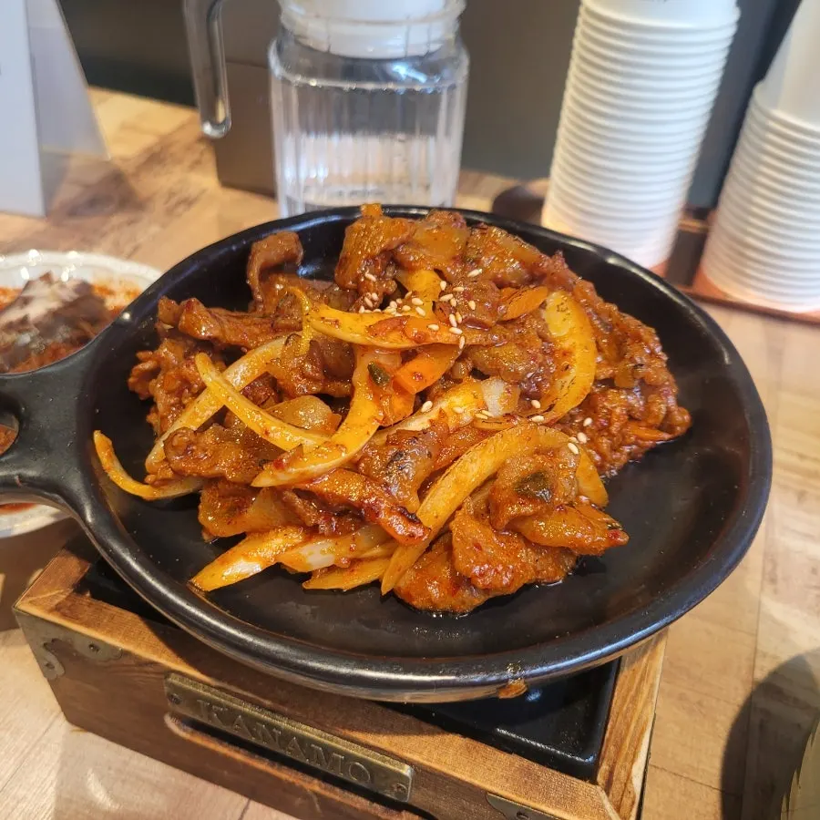 집밥 같은 느낌의 한식 상차림