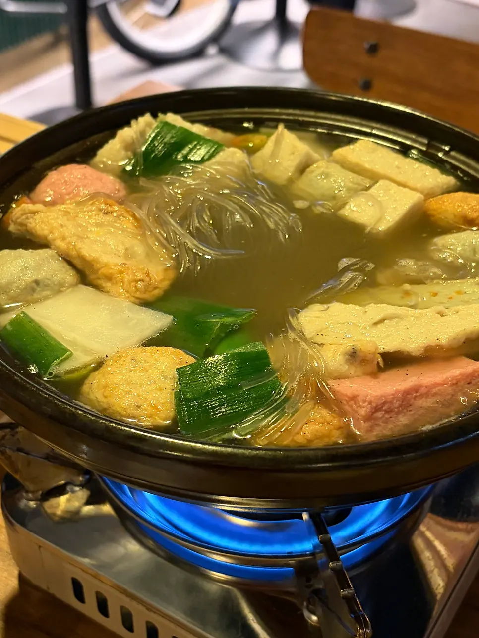 A pot of beef tendon oden soup