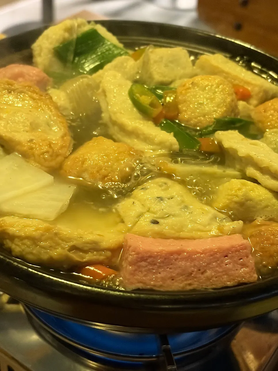 The beef tendon oden broth simmering