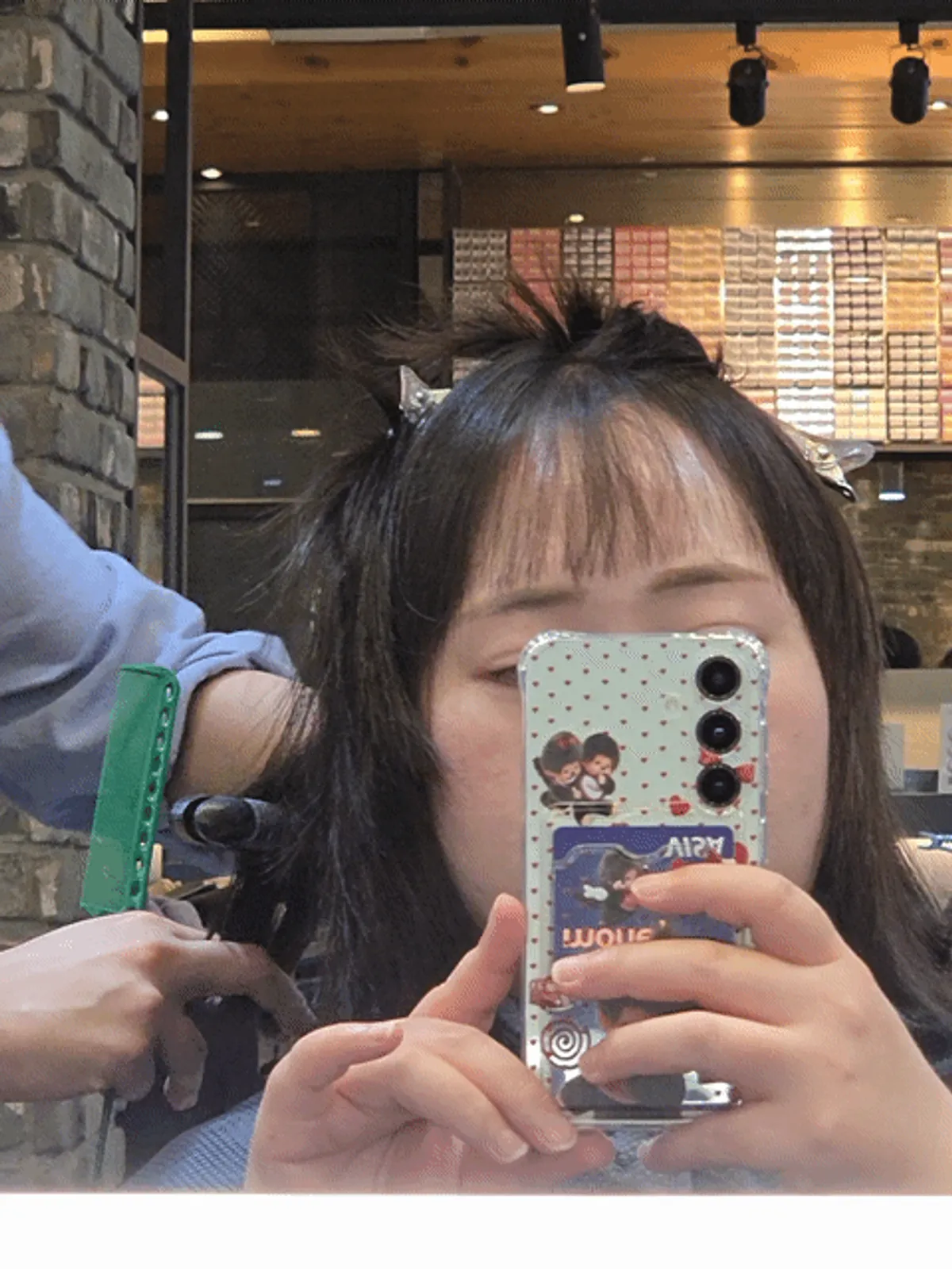 볼륨매직 레이어드컷 완성 정면 모습