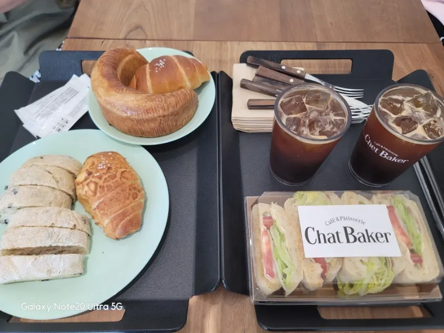 Bread and iced Americano ordered at Chat Baker