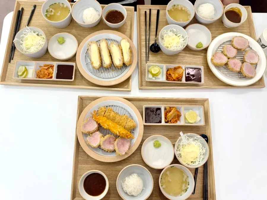 Table set with three katsu sets at Jeongseong Katsu