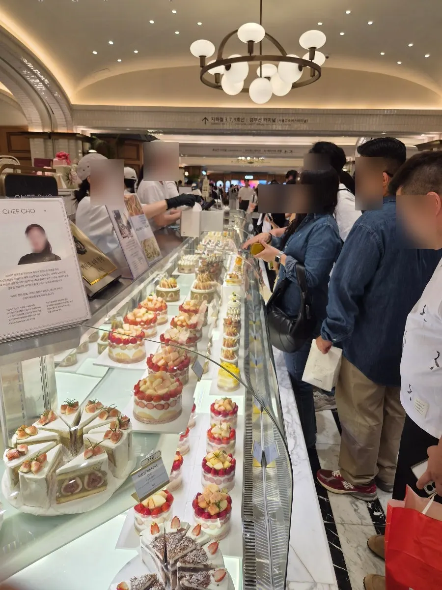 디저트 매장이 모인 스위트파크 내부 풍경