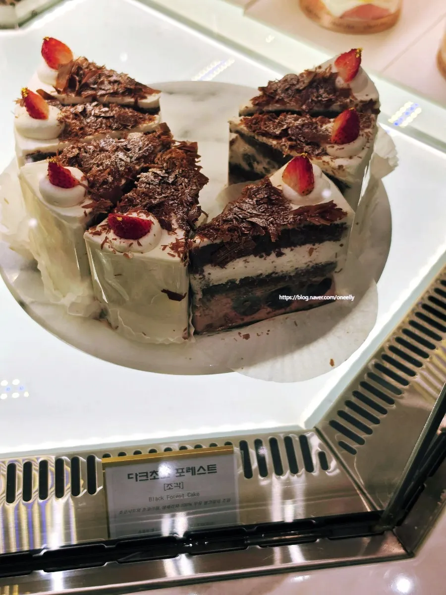 Display of Chef Cho's fruit cakes