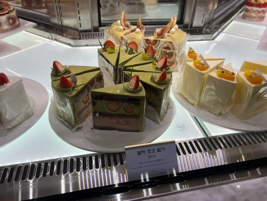 Fresh fruit cakes in Chef Cho's display case