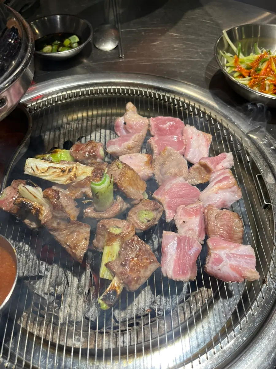 퐁실한 계란찜 메뉴