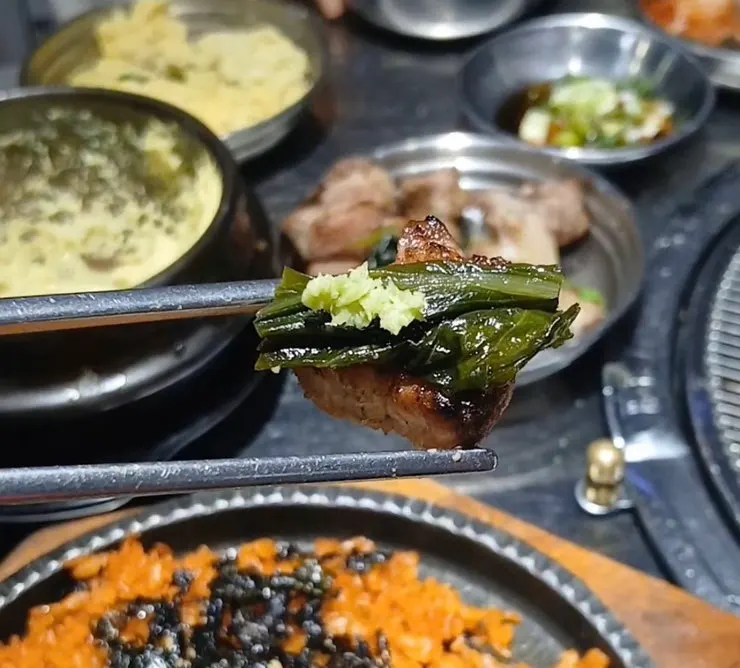 고기와 곁들인 계란찜