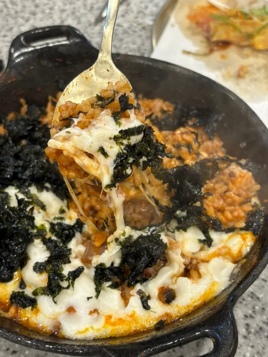 Cheese fried rice made with Sinjjukkumi