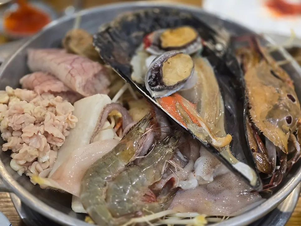 해물탕 주문 전 모둠회