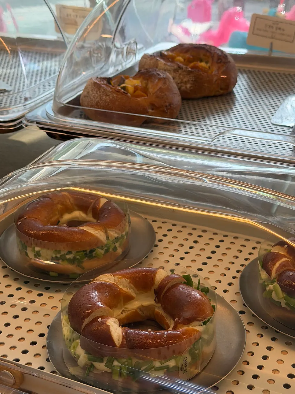 그림스 카페 오후 베이커리