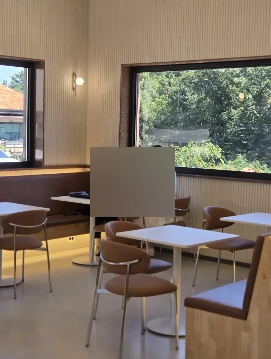 Annex seating with large windows